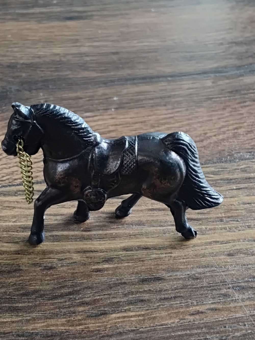 Vintage Pot Metal Carnival Prize Toy Horse. 2.5" 2" X 5"